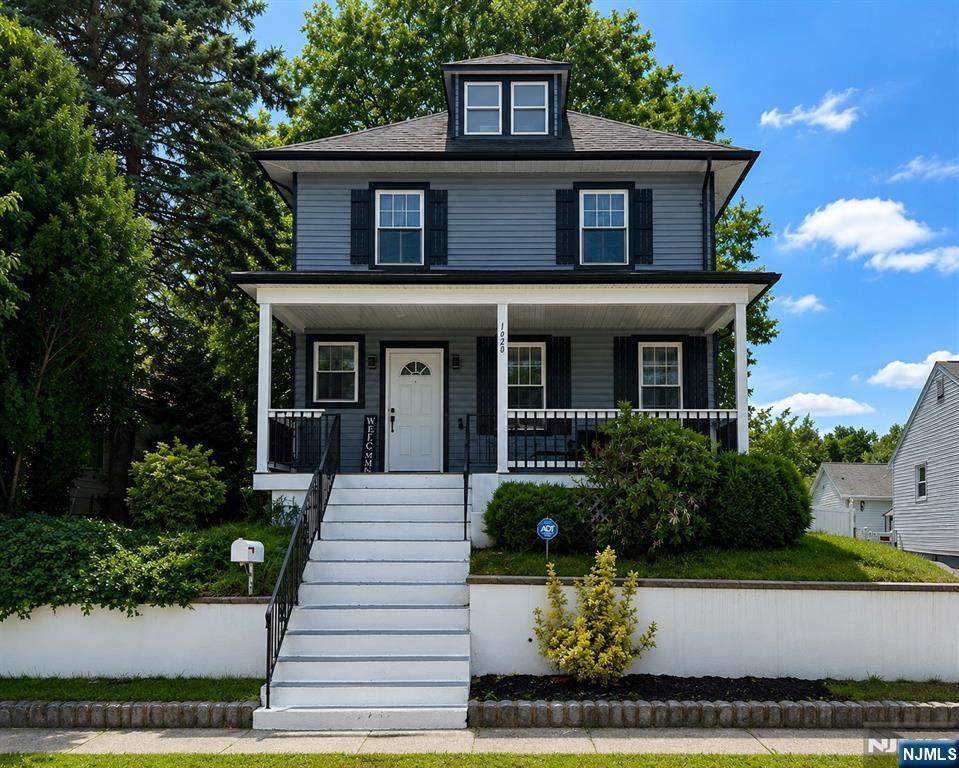 1620 Broad Street - Photo 1