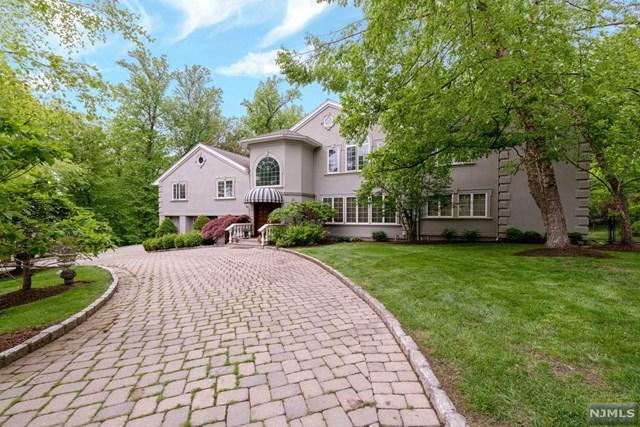 23 Suffolk Lane - Photo 1