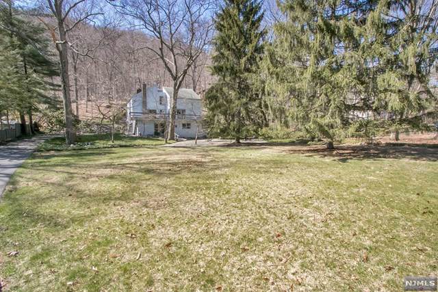 62 Deerhaven Road - Photo 1