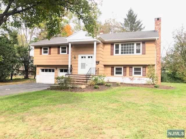 8 Stone Ridge Lane - Photo 1