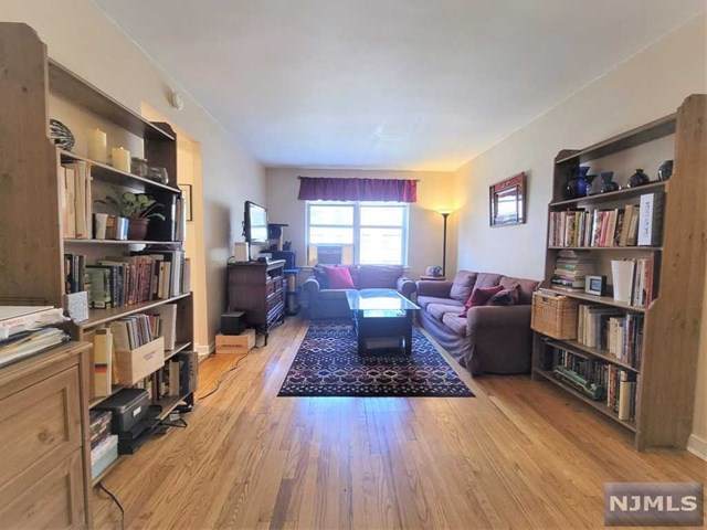 8750 Boulevard East - Photo 1