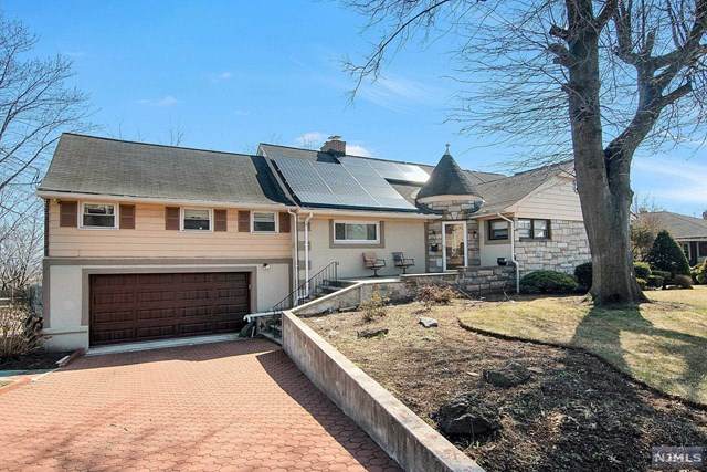 154 Ames Street - Photo 1
