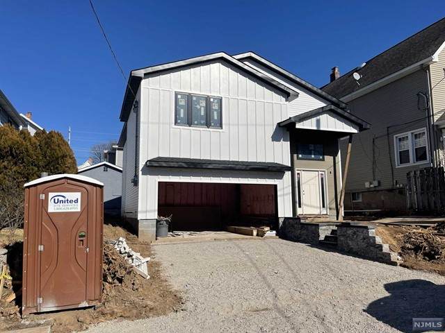 247 Laurel Place - Photo 1