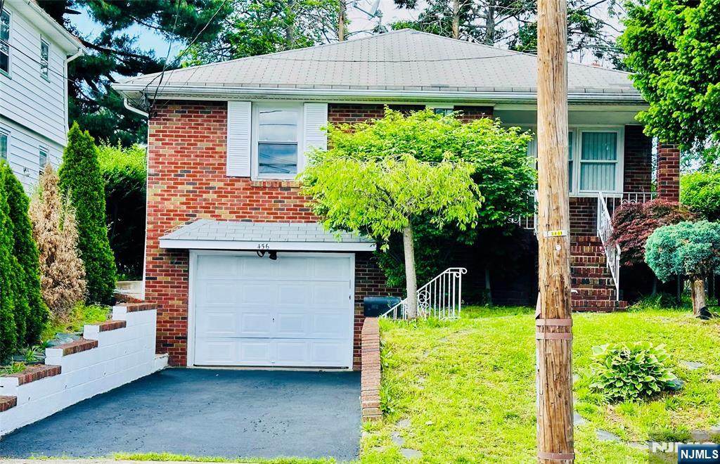 456 Broadway - Photo 1