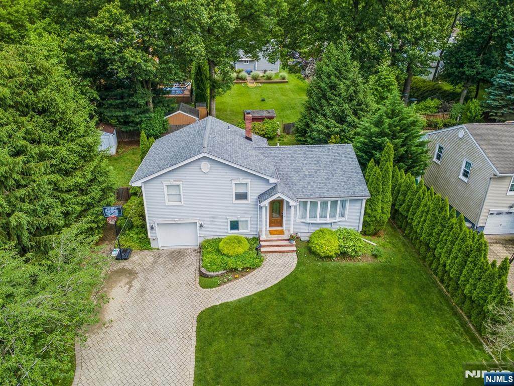 368 11th Street - Photo 1