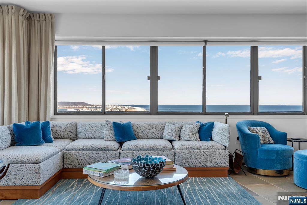 55 Ocean Avenue - Photo 1
