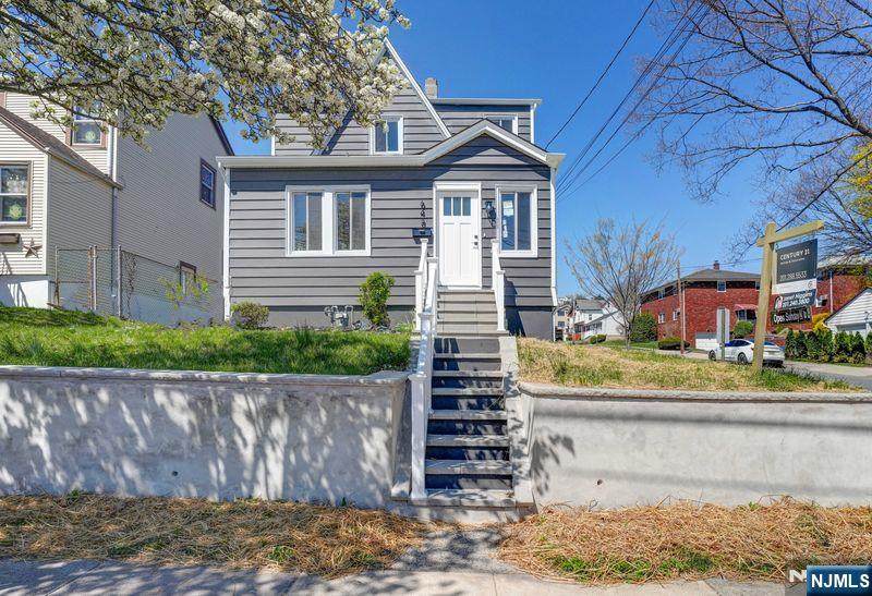 648 9th Street - Photo 1