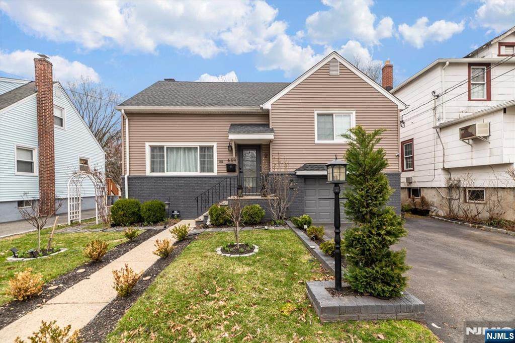659 River Road - Photo 1