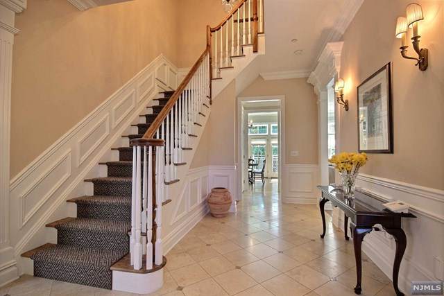 706 Heights Lane - Photo 1