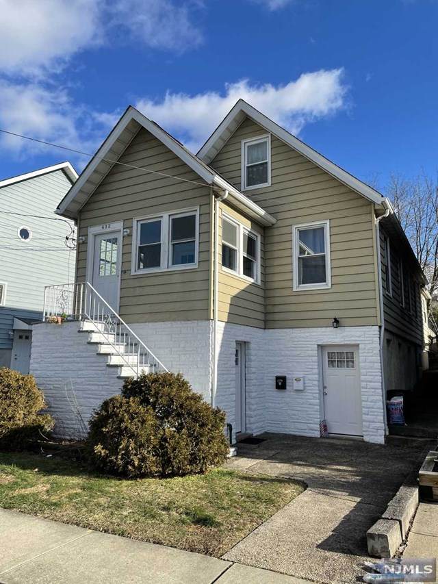 632 Chase Avenue - Photo 1