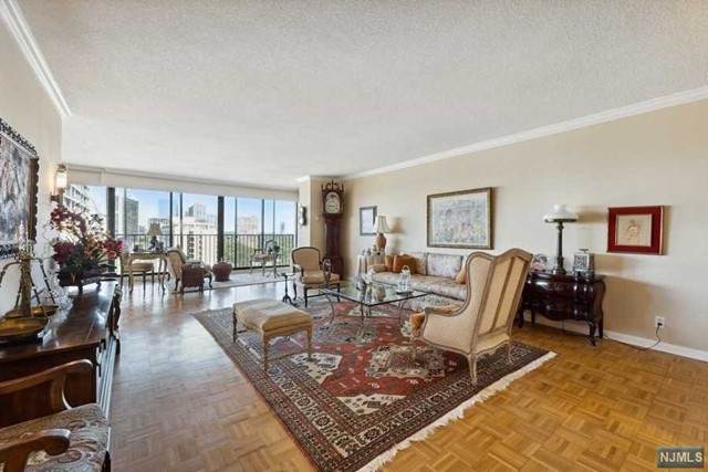 5 Horizon Road - Photo 1