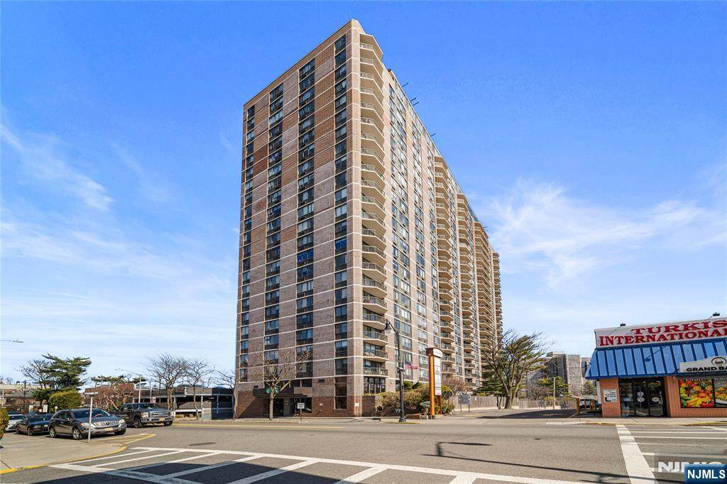 770 Anderson Avenue - Photo 1