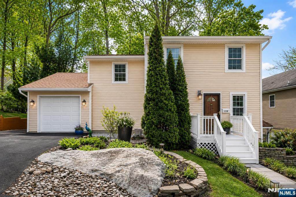 119 Sherwood Avenue - Photo 1