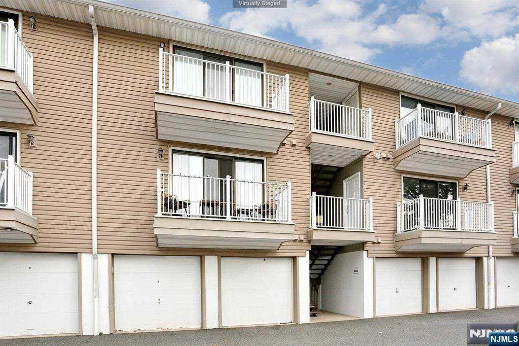 735 Riverside Avenue - Photo 1