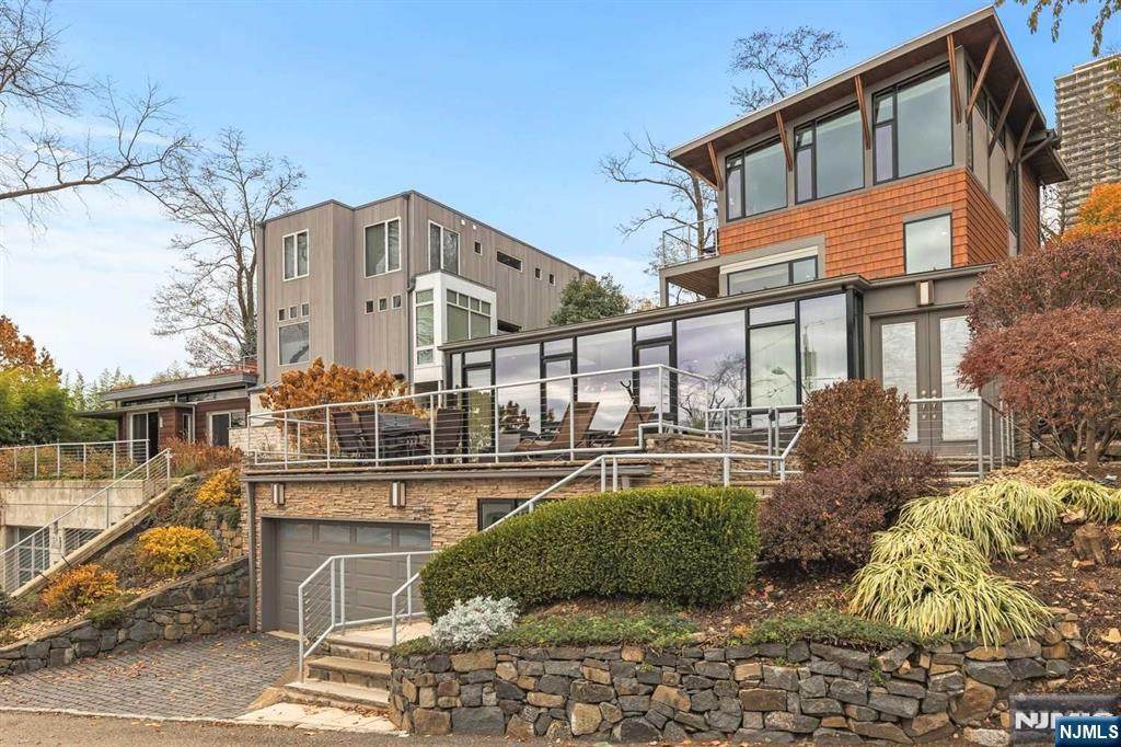 41 Colony Road - Photo 1