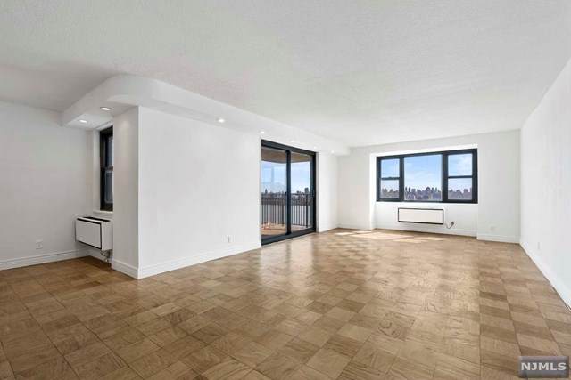7855 Boulevard East - Photo 1