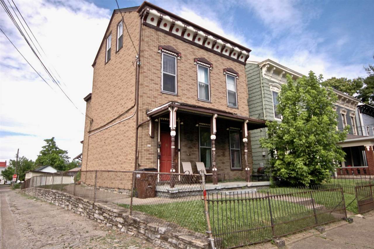 934 Washington Avenue - Photo 1