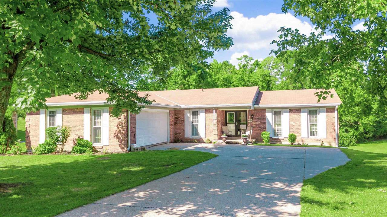 223 Claxon Drive - Photo 1