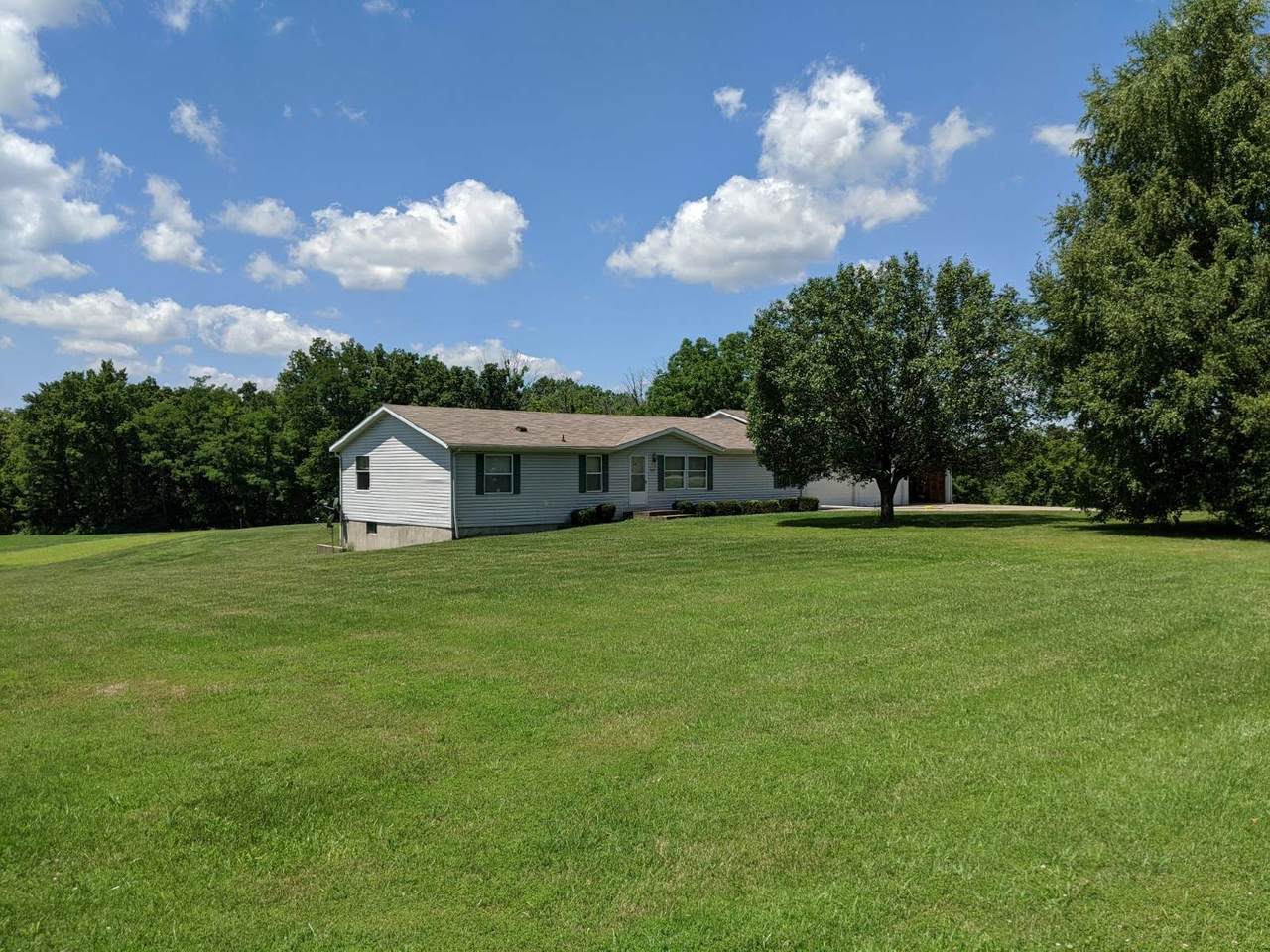 5620 Knox Lillard Road - Photo 1