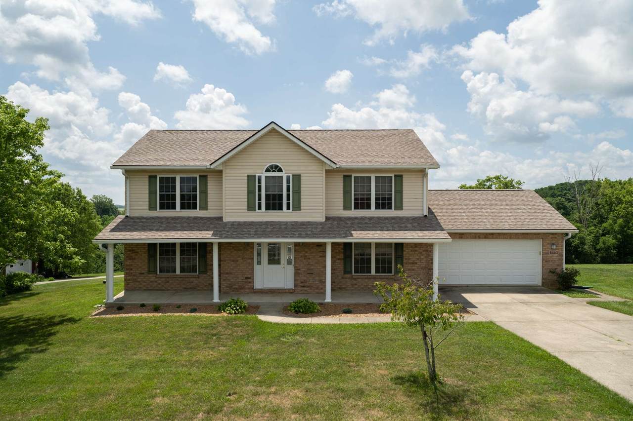 225 Lexington Trails Drive - Photo 1