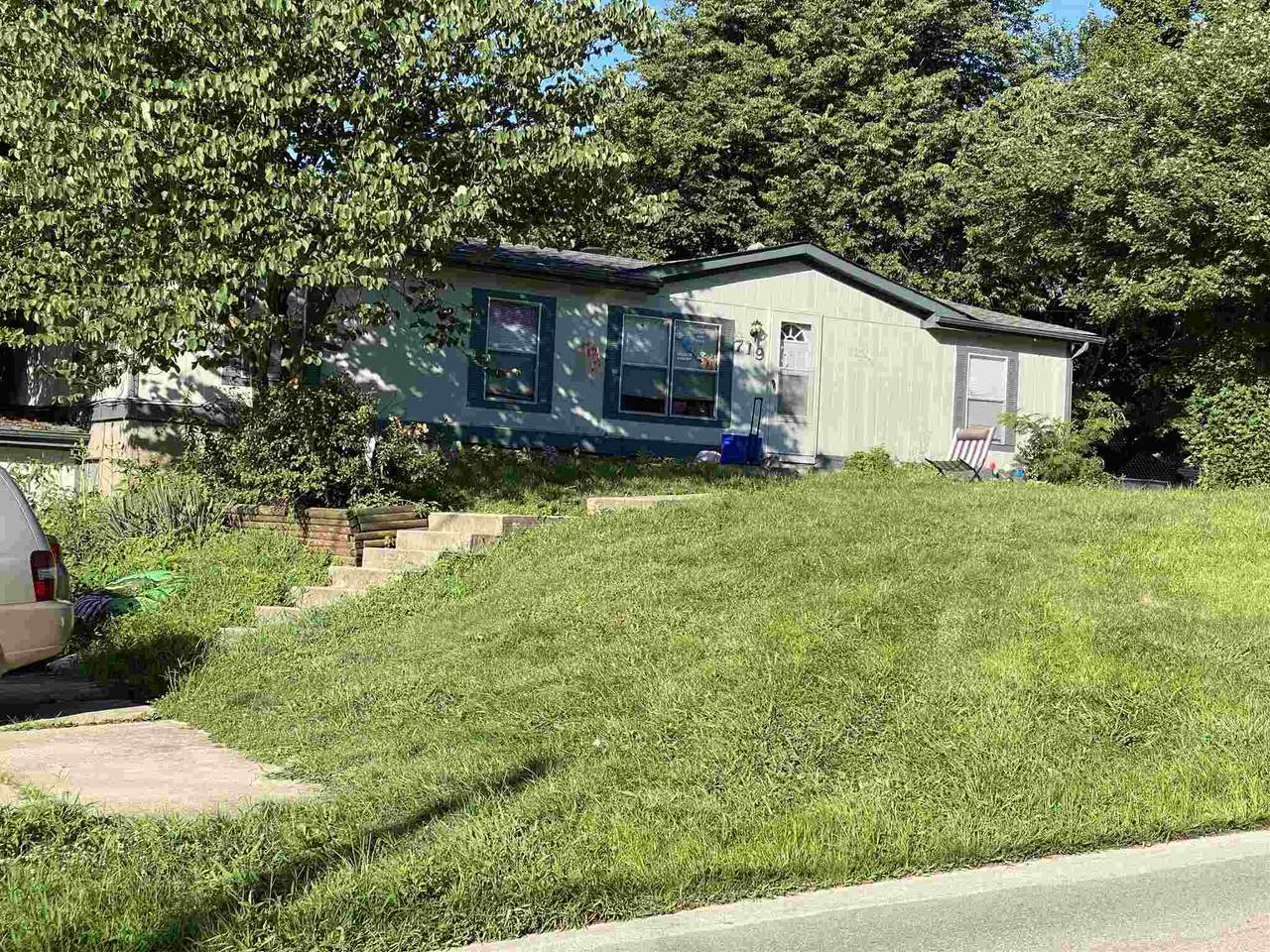 719 Western Reserve Road - Photo 1