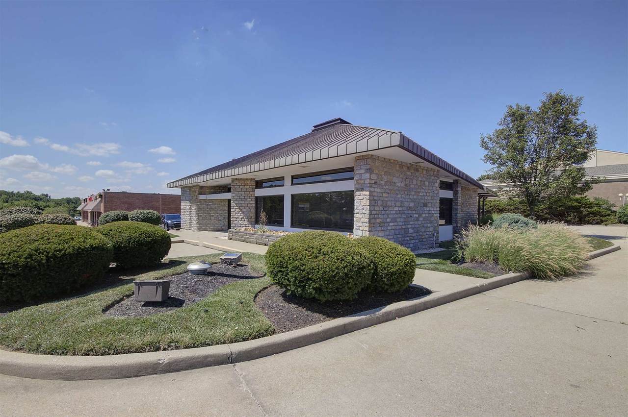 160 Barnwood Drive - Photo 1