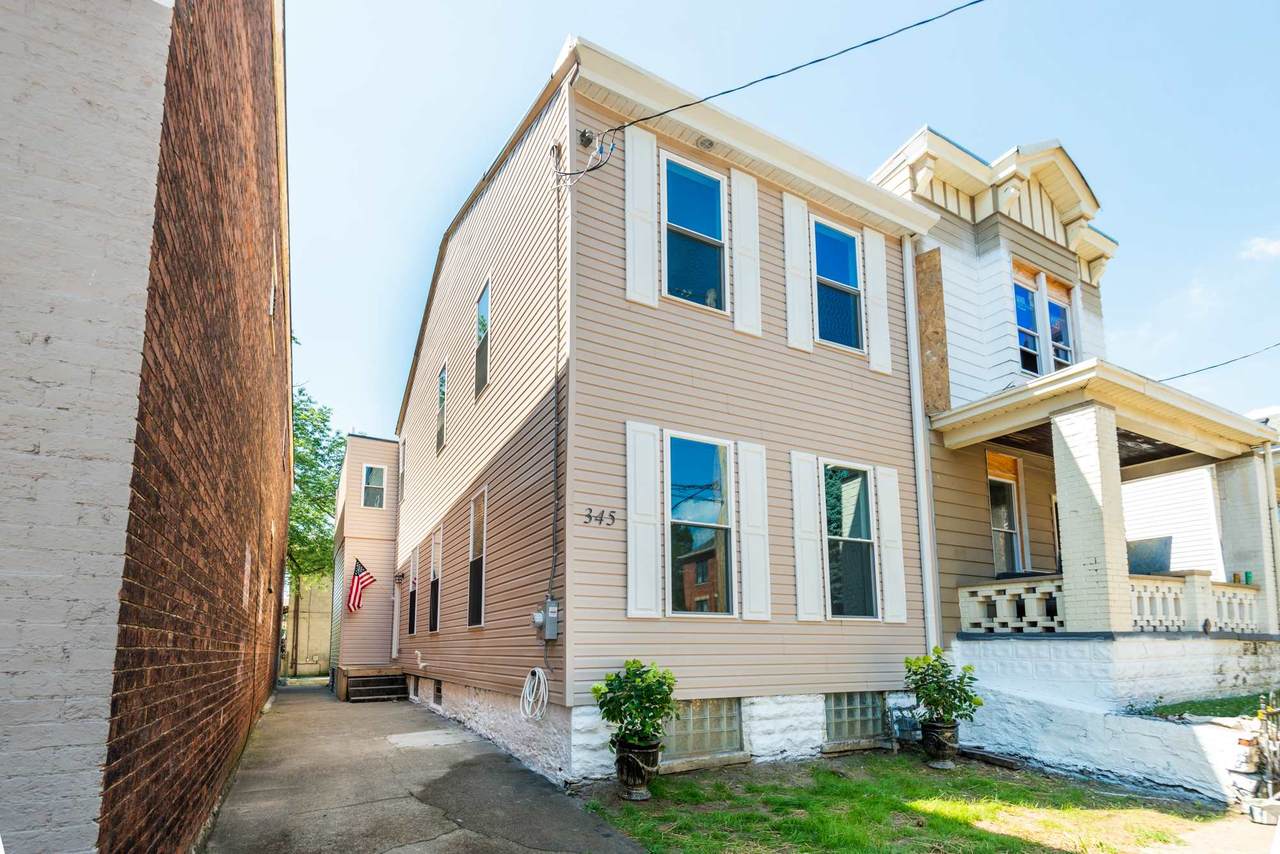 345 17th Street - Photo 1