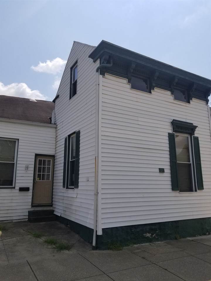312 9th Street - Photo 1