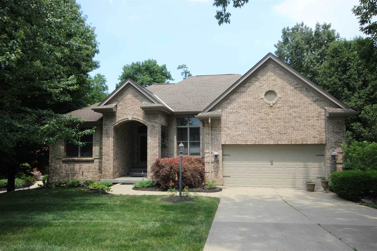 892 Keeneland Green Drive - Photo 1