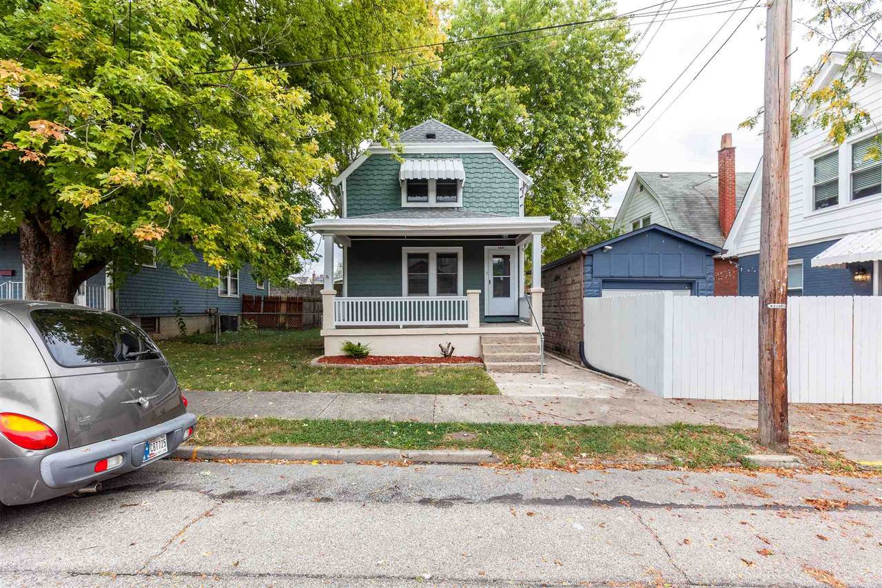 1626 Lawn Street - Photo 1