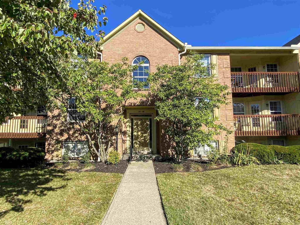 182 Dogwood Drive - Photo 1