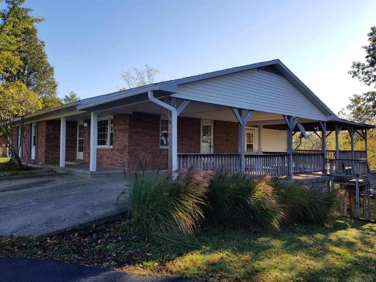109 Sunset - Photo 1