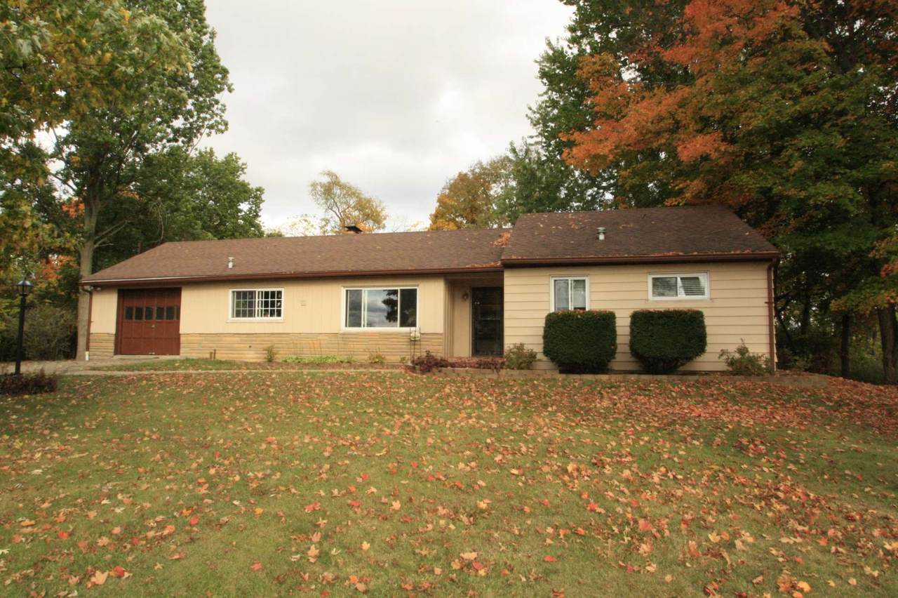 10304 Sunset Drive - Photo 1
