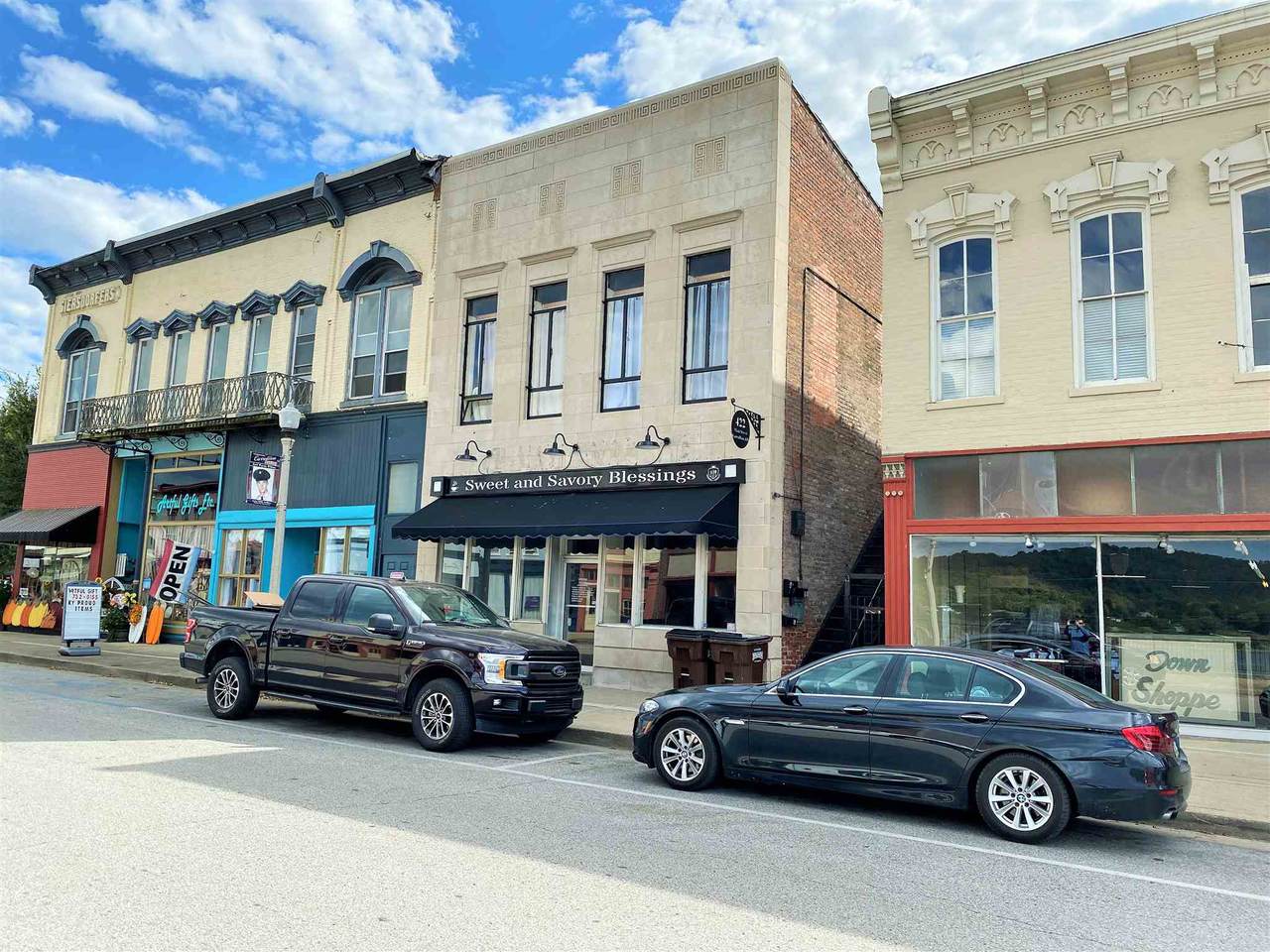 422 Main Street - Photo 1
