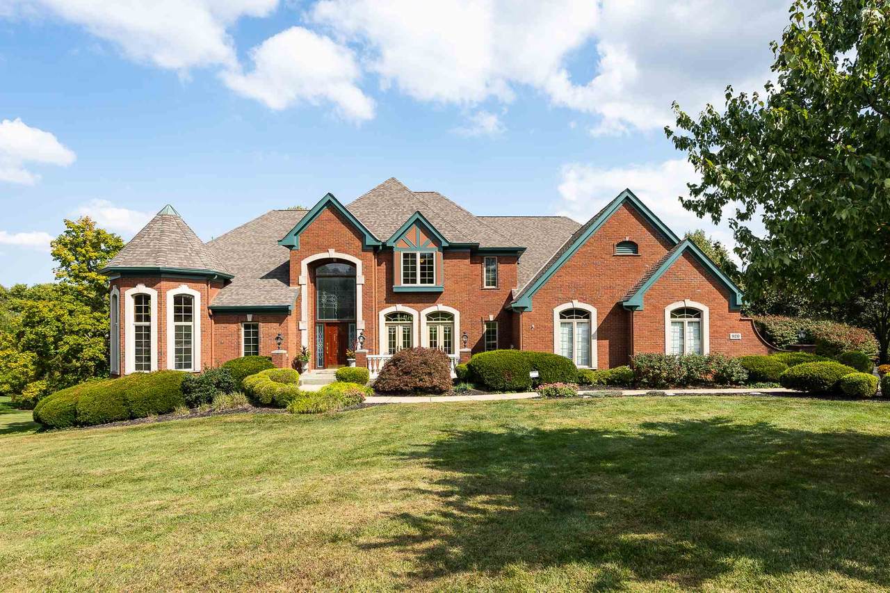 920 Squire Oaks Drive - Photo 1