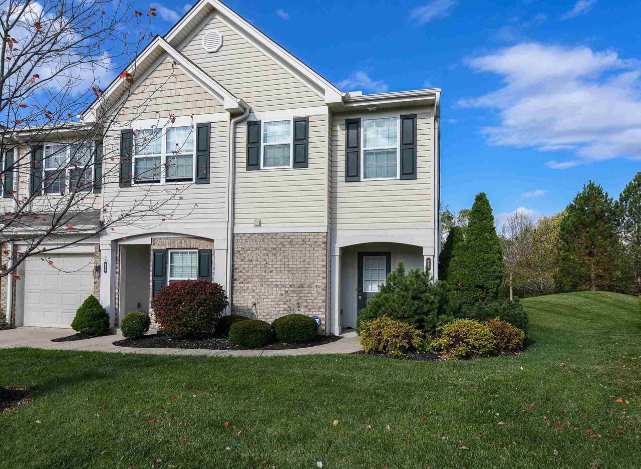 829 Foinavon Lane - Photo 1