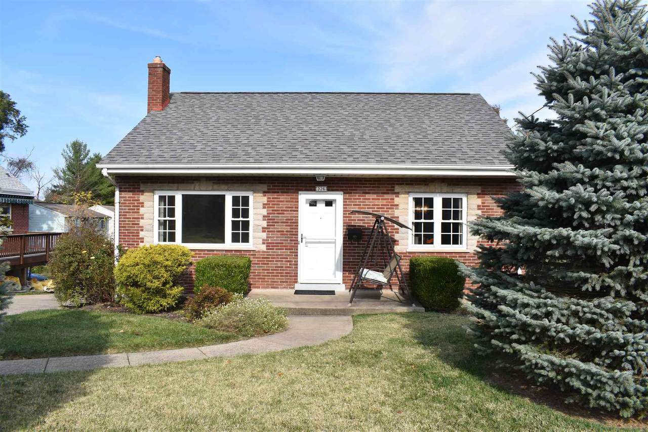 326 Swan Circle - Photo 1