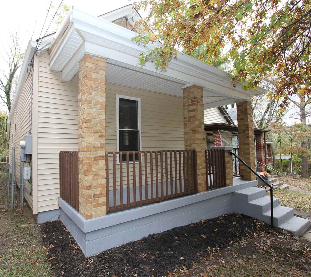 602 38th Street - Photo 1