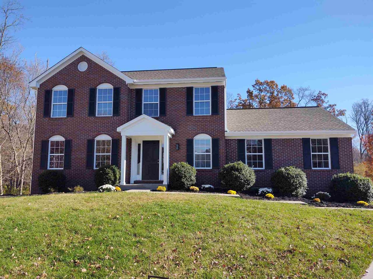 6253 Autumn Trail - Photo 1