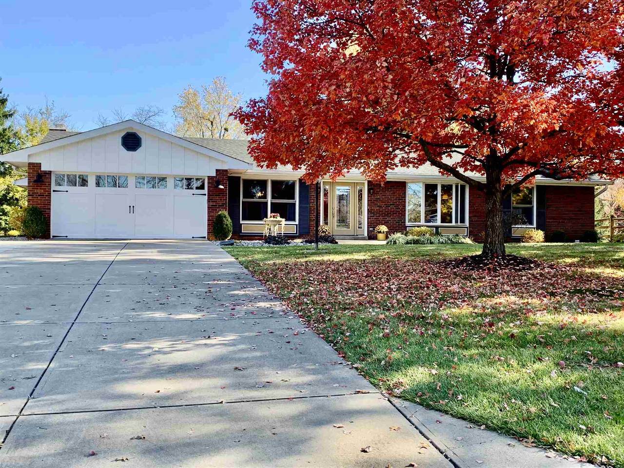 113 Vernon Drive - Photo 1