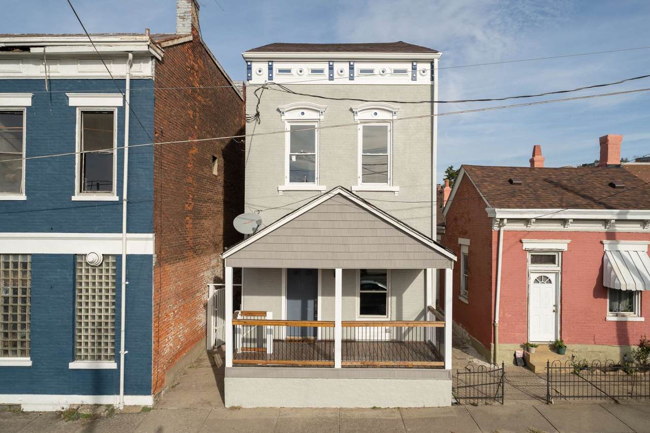 1003 Saratoga - Photo 1