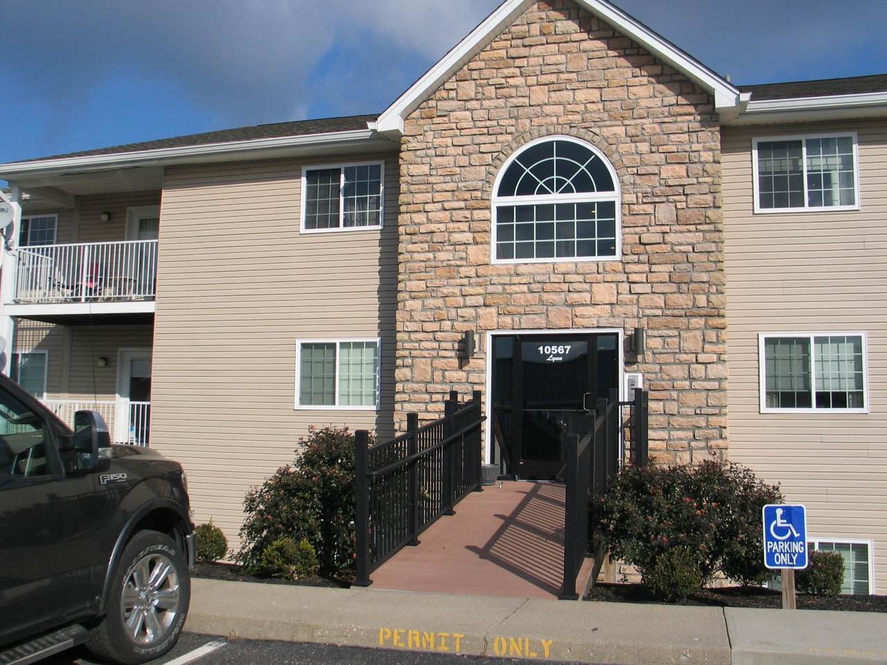 10567 Lynn Lane - Photo 1
