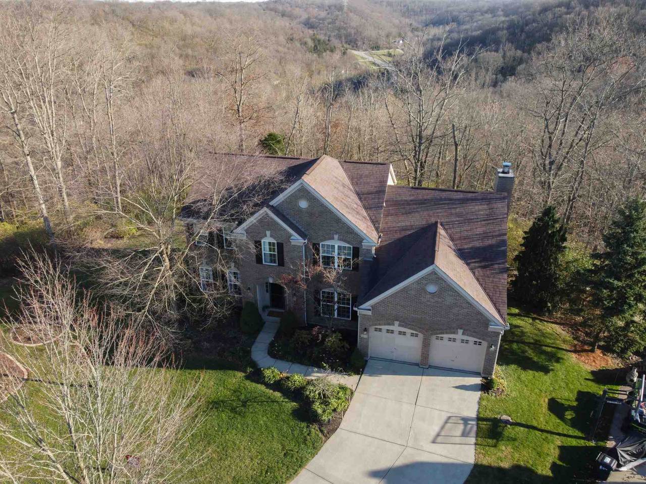 5879 Southpointe Lane - Photo 1