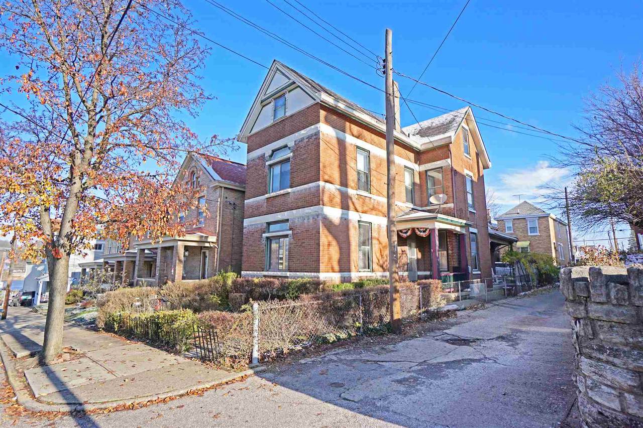 223 Berry Avenue - Photo 1