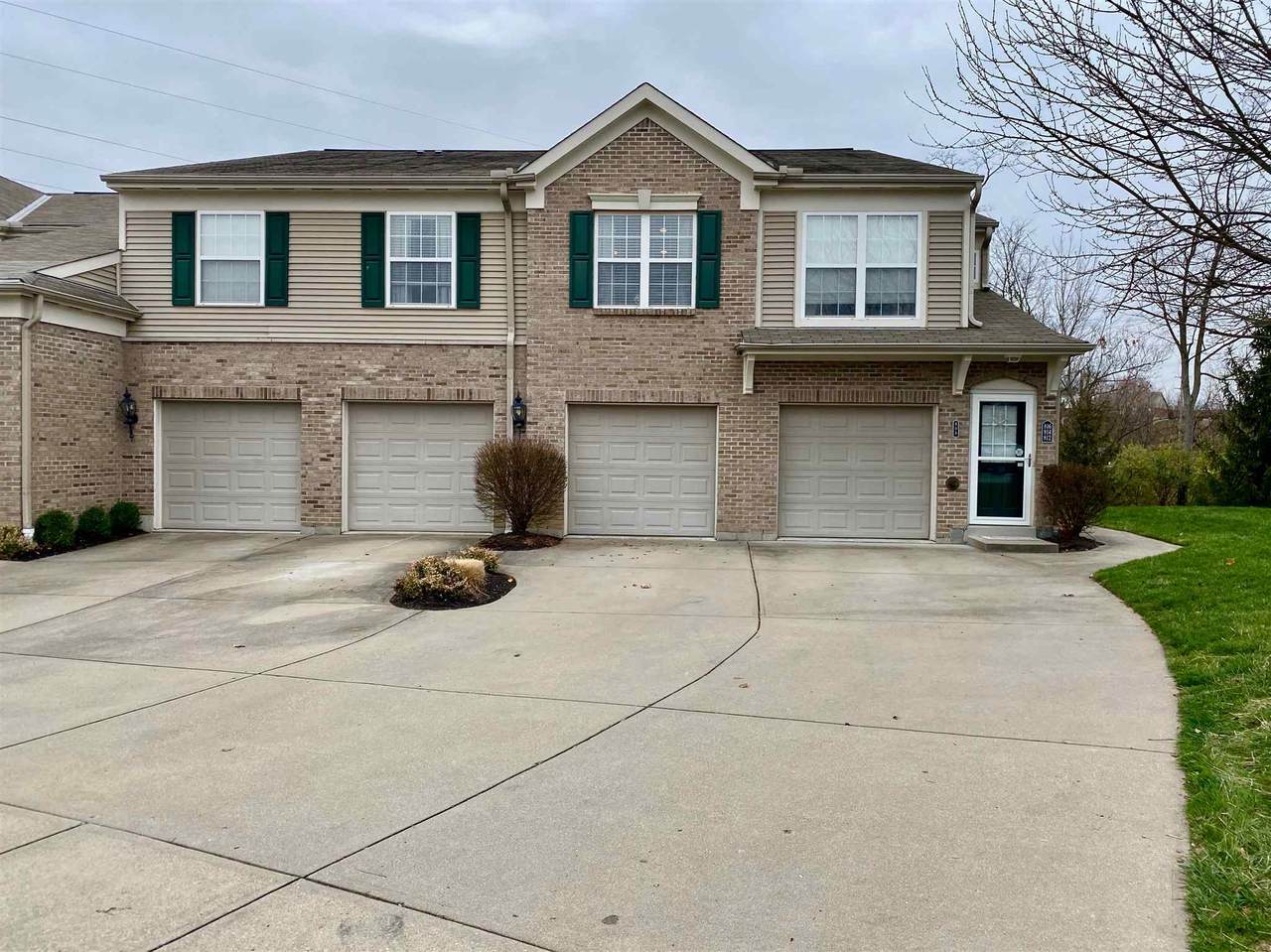 814 Flint Ridge - Photo 1