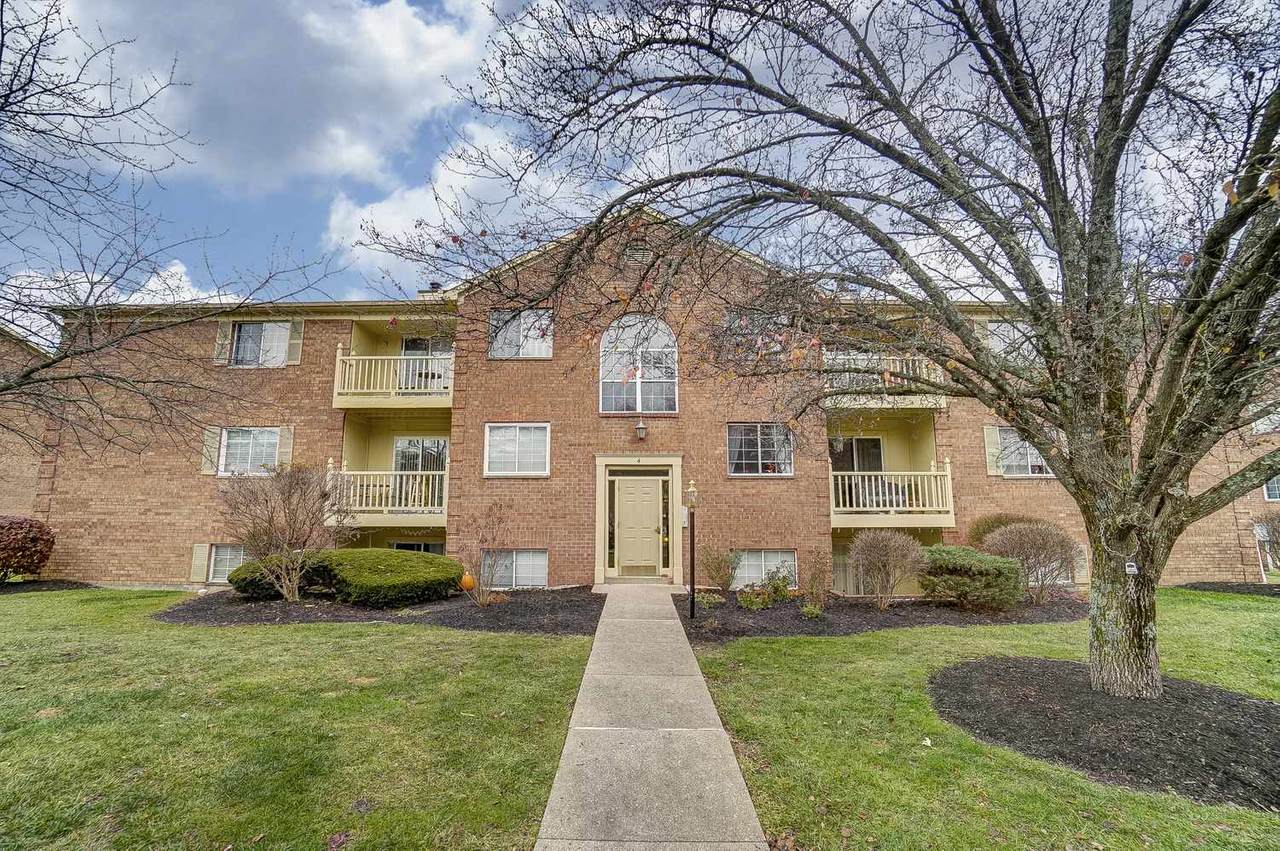 4 Highland Meadows Drive - Photo 1