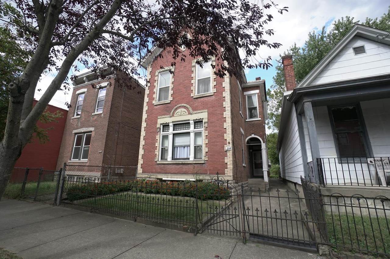 314 17th Street - Photo 1