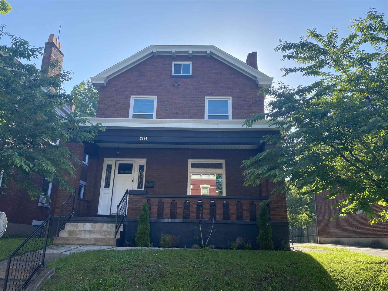 2224 Madison Avenue - Photo 1
