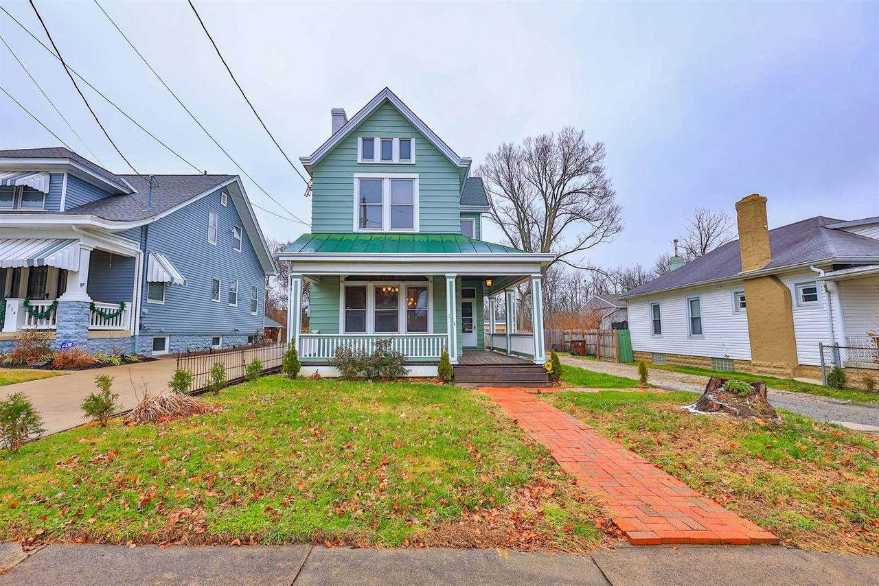 218 36th Street - Photo 1