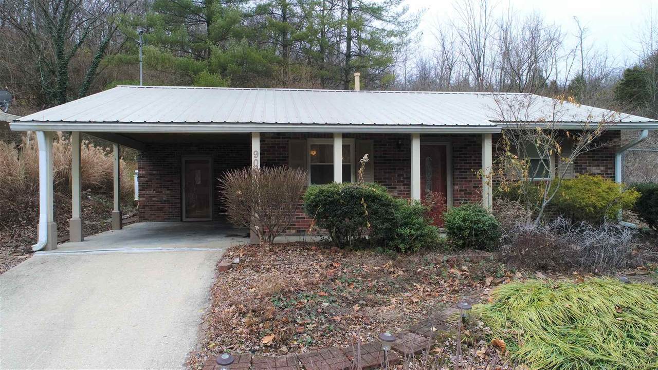 906 Highland Avenue - Photo 1